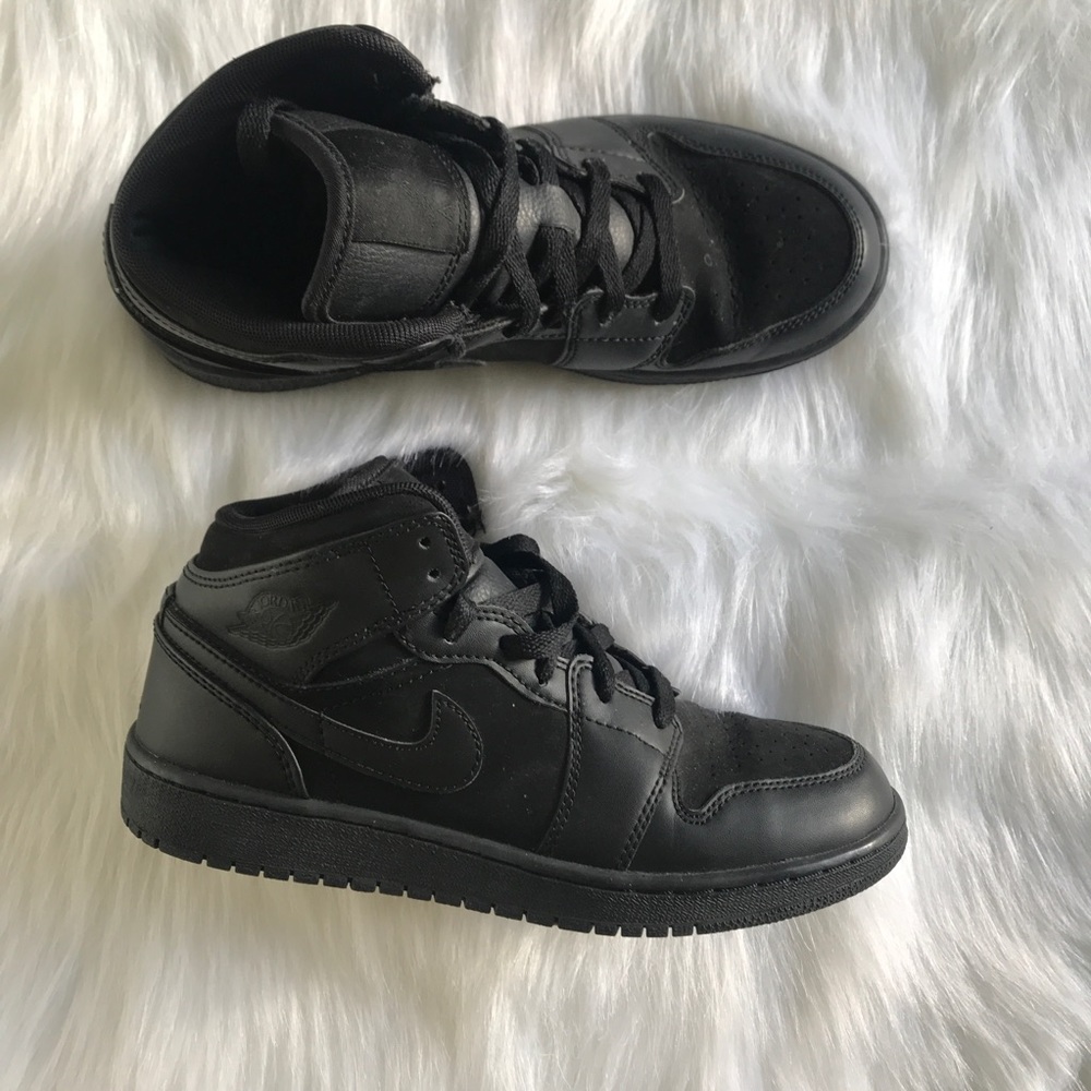 ｎｉｋｅ  ａｉｒ  ｆｏｒｃｅ  1  ｂｌａｃｋ  ｓｈｏｅｓ